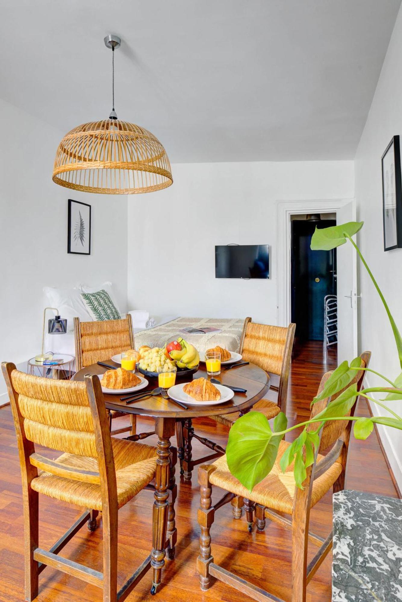 Le Marais & Place Des Vosges - Cityapartmentstay Parijs